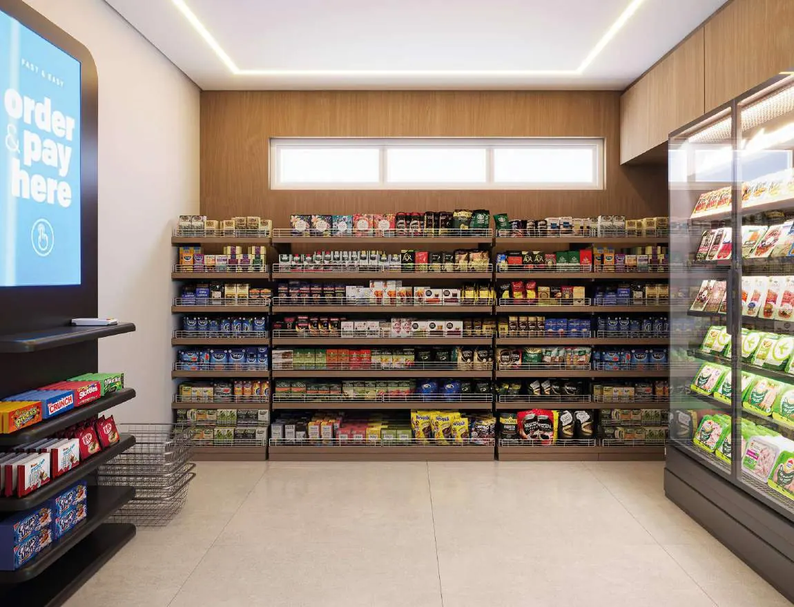 Mini Market com prateleiras e geladeiras